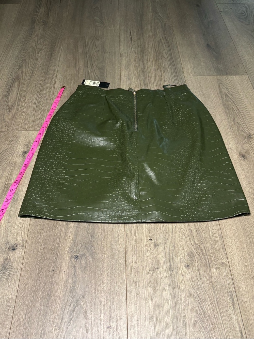 River Island Olive Green Faux Croc Mini Skirt - Picture 9 of 11